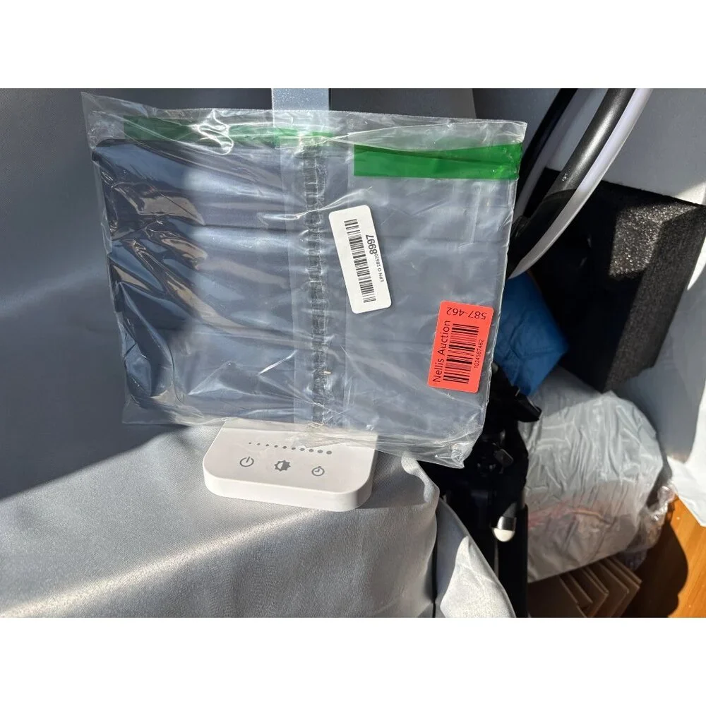 Apple iPad Pro 11-Inch Case With Pencil Holder Smart Cover Magnetic Closure - Picture 5 of 6